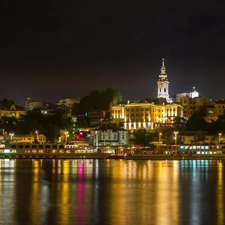 Center Apartamento *